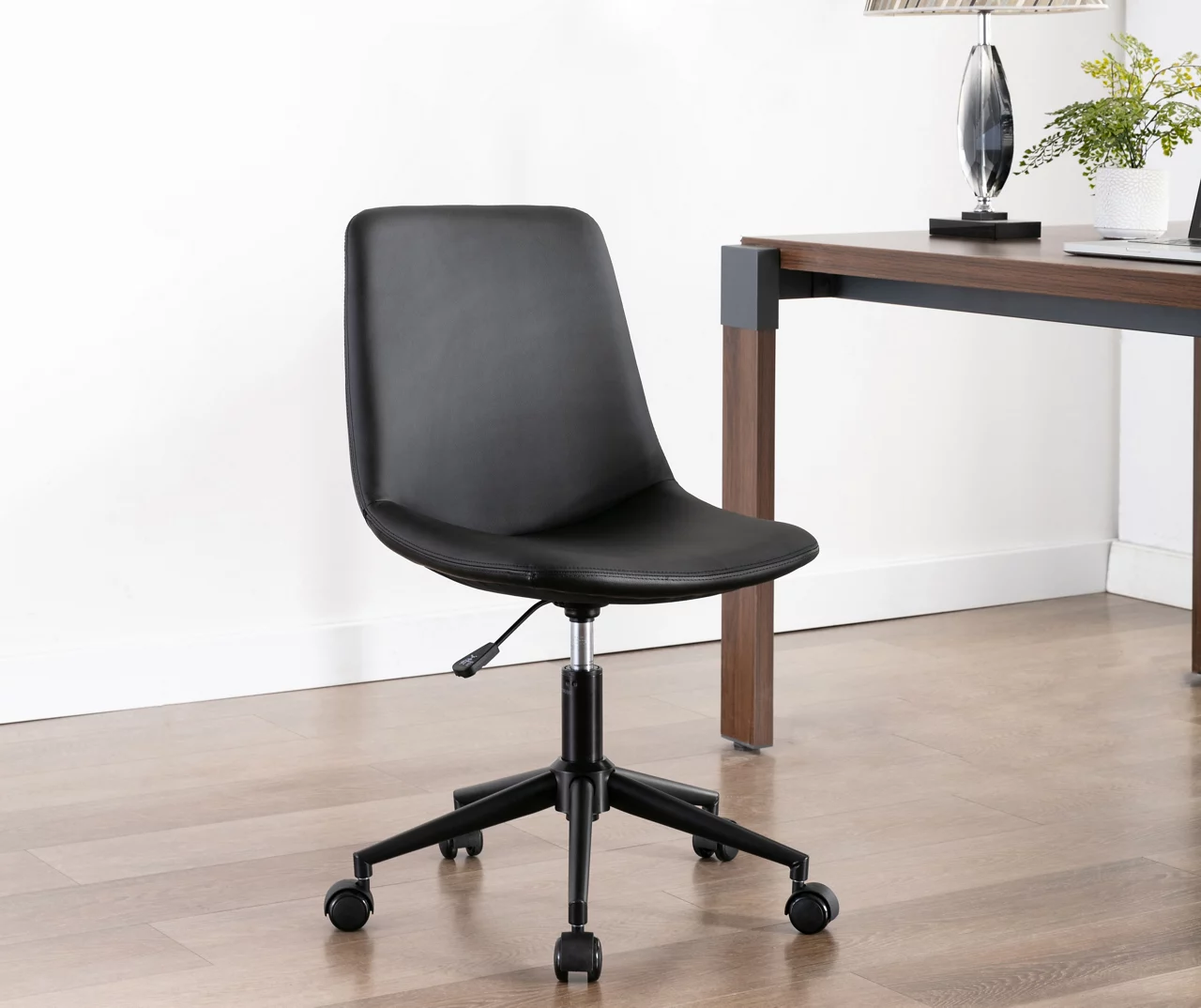 Black Faux Leather Swivel Office Chair 4 Black Faux Leather Swivel Office Chair - Image 2